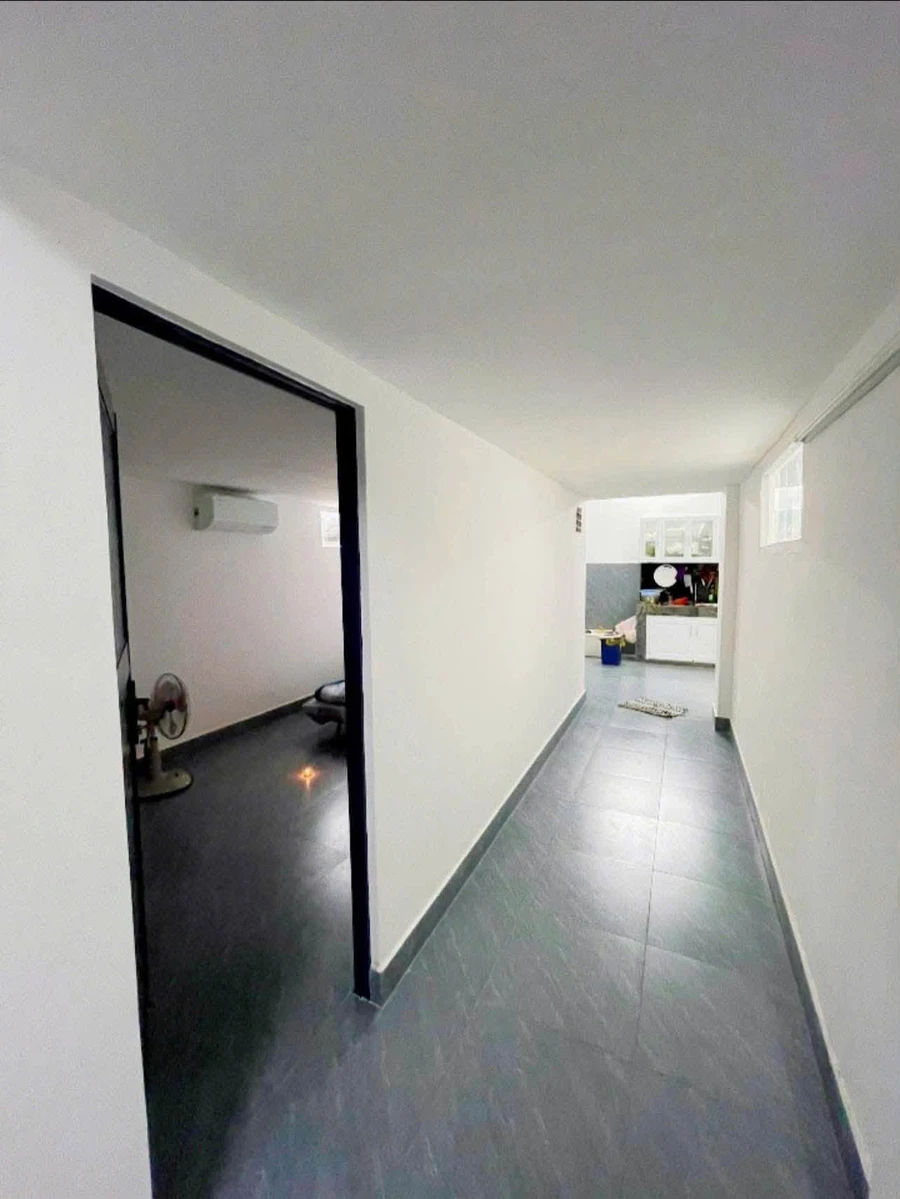Bán nhà cấp 4 hẻm 79m2, 2PN 2WC, Tuy Hòa - 1tỷ 790 - Ảnh thu nhỏ 2
