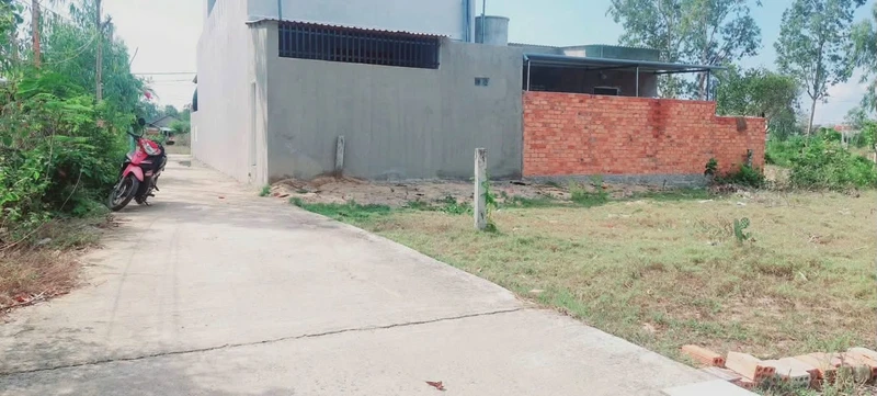 Bán lô đất 126,4m² giá 6 triệu/m² tại Phú Yên