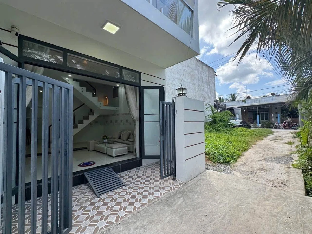 Bán nhà 1 trệt 1 lầu 100m² 2PN tại Bến Tre - Ảnh thu nhỏ 2