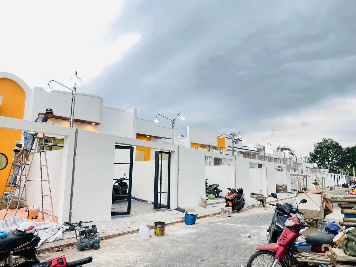 Bán nhà cấp 4 sổ riêng Long Khánh 50m², 3 phòng ngủ - 1 tỷ 250 triệu - Ảnh 1