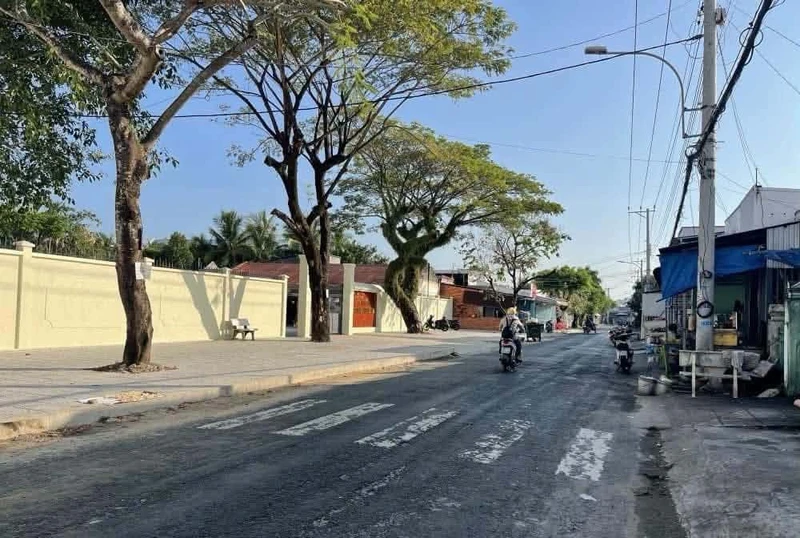 Bán đất 200m2 trực diện sông Thu Bồn Hội An 2.2 tỷ leducanh