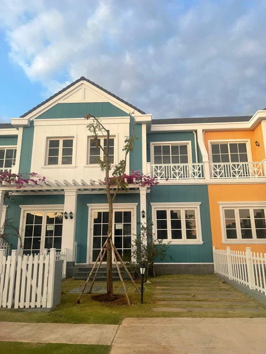 Hiếm có nhà phố 6x20m NovaWorld Phan Thiết, giá: 3 tỷ bao thuế phí. Đăng là có! LH: 0966 765 *** - Ảnh 1