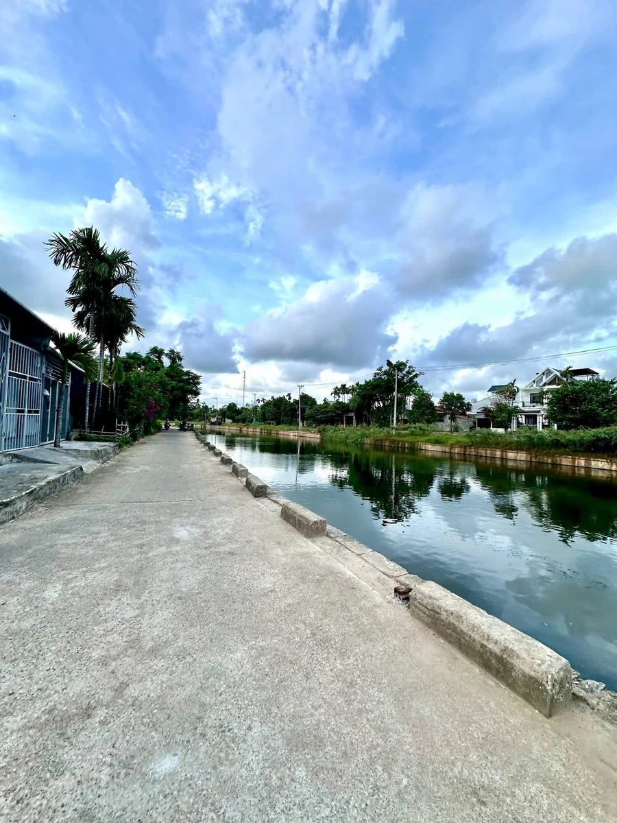 Bán đất kiệt ô tô Xuân Thủy Huế 120m² 2 tỷ 1xx triệu - Ảnh 1