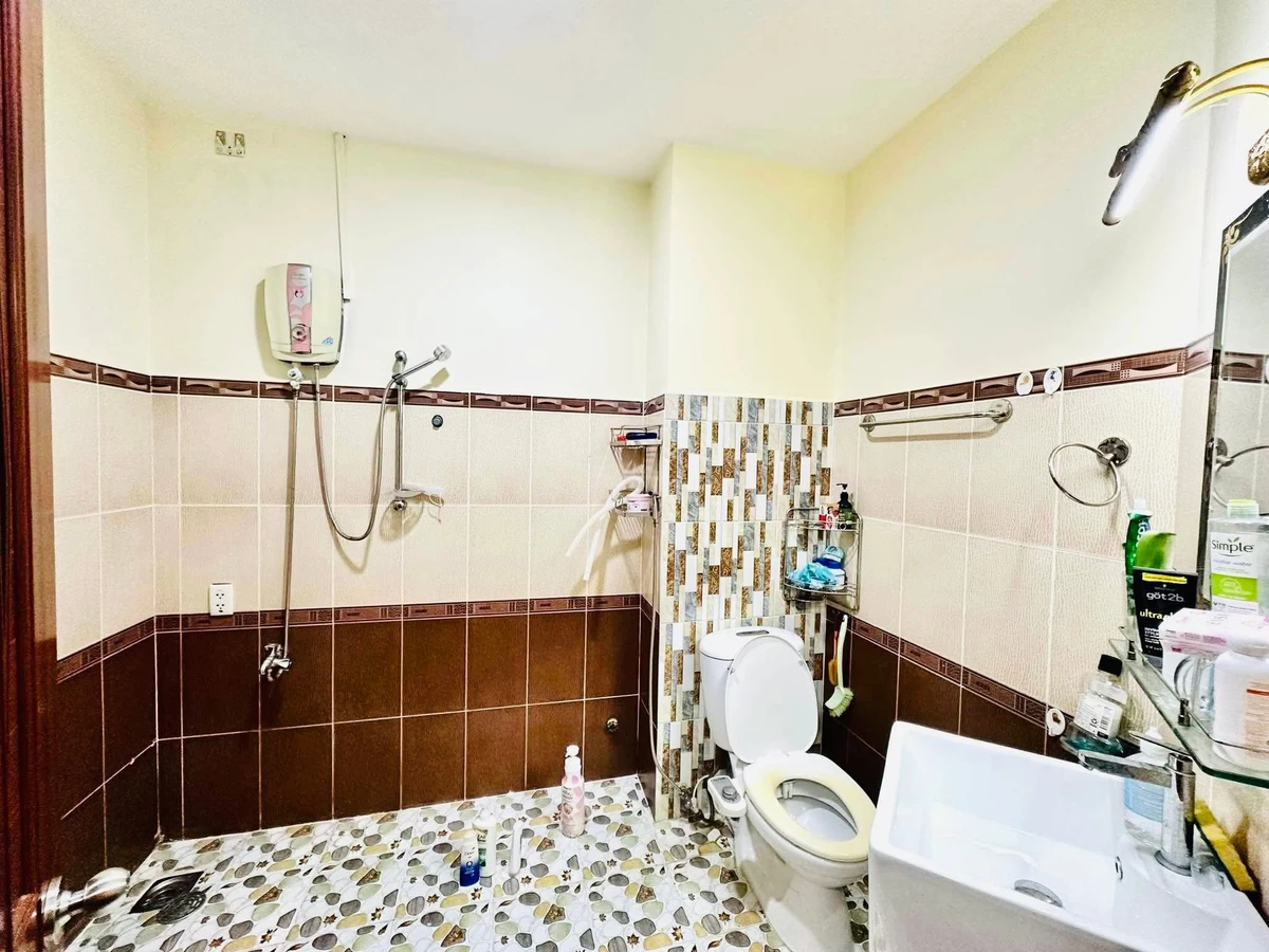 Bán nhà phố 4 tầng 74m² 4PN Nguyễn Xí Bình Thạnh - Ảnh thu nhỏ 3