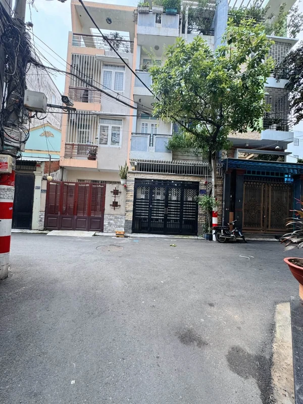 Bán nhà vườn sát biển Mỹ Khê 584m2 giá 4 tỷ 8 canhongoaitroi