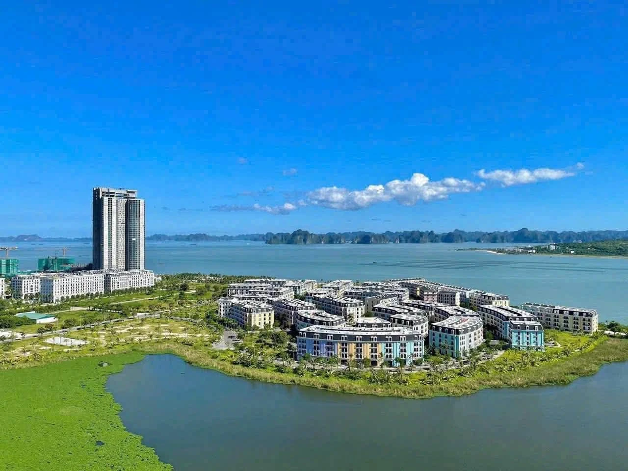 Bán nhà liên kế Harbor Bay Hạ Long 75m2 6 tỷ - Ảnh 1