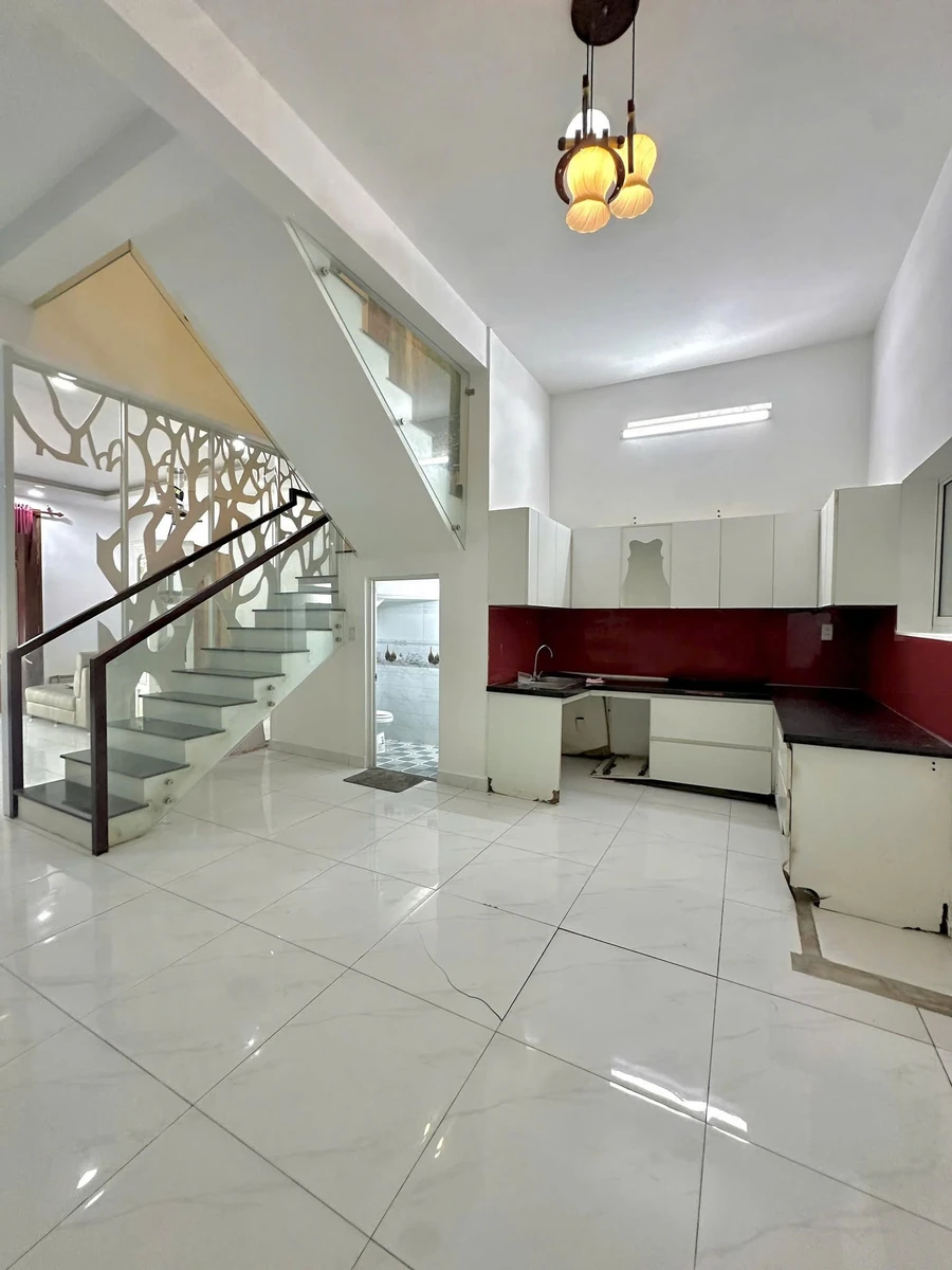 Bán nhà 1 trệt 1 lầu 69,6m² 5 tỷ 950 Dĩ An - Ảnh thu nhỏ 4