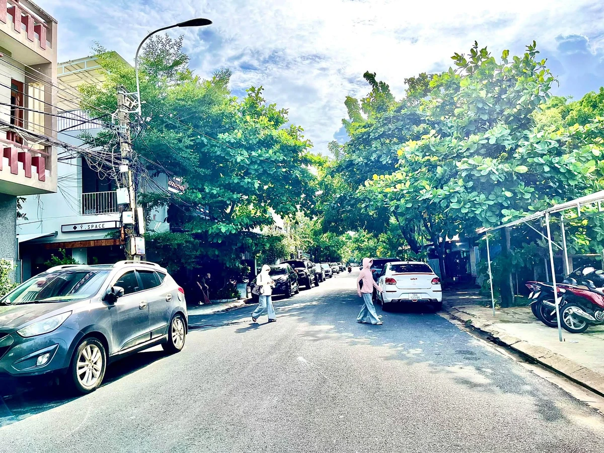 Bán nhà 2 mặt tiền 100m² đường Lý Thái Tổ 6 tỷ - Ảnh thu nhỏ 3