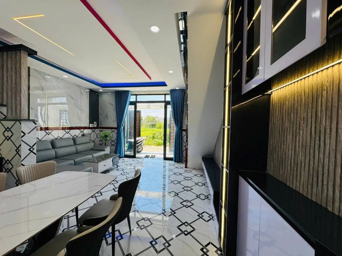 Bán nhà mới xây 3PN 110m² Mỹ Hạnh Long An - Ảnh thu nhỏ 3