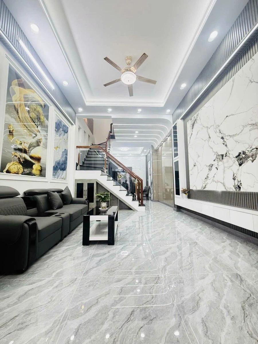 Bán nhà 2 tầng 62m², 2PN, ô tô đỗ cửa, Tân Chánh Hiệp, Quận 12 - Ảnh thu nhỏ 2