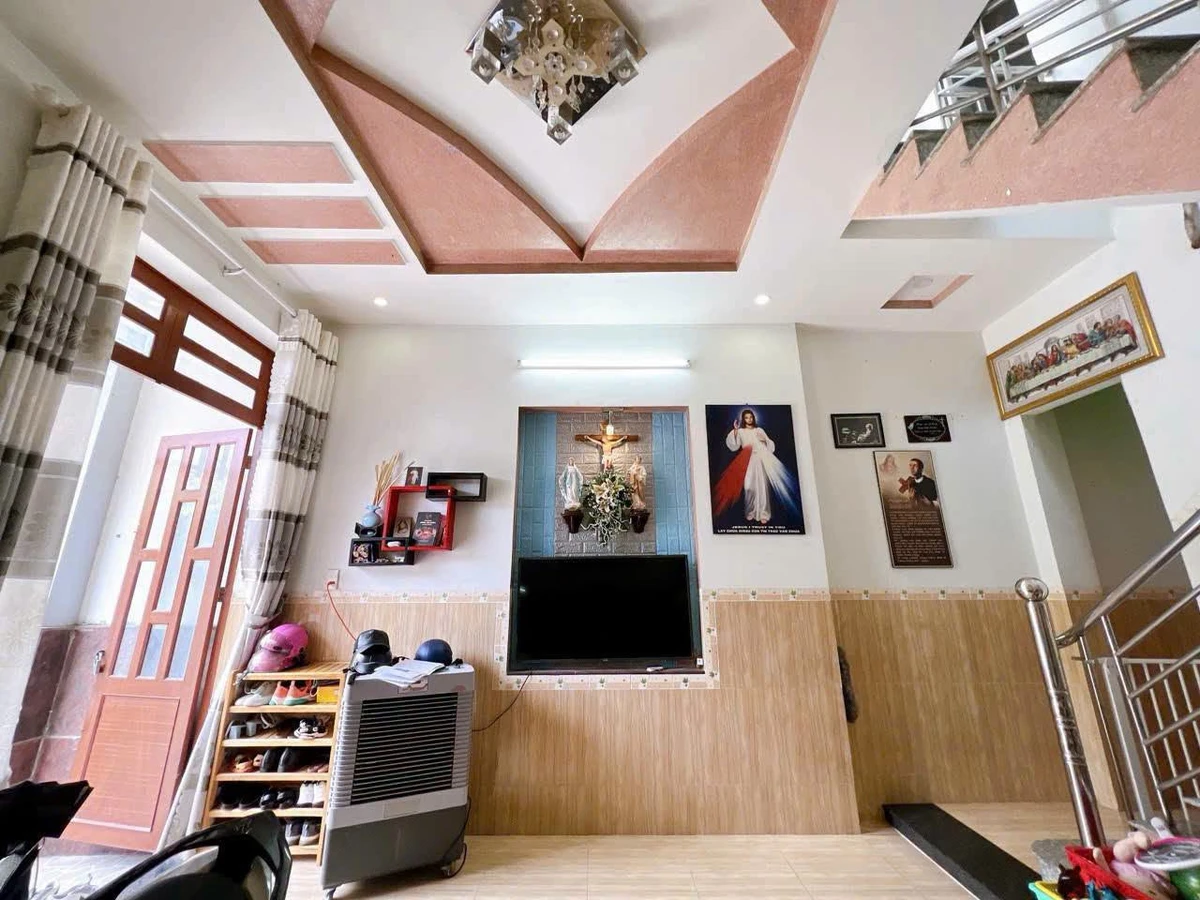 Bán nhà 1 trệt 1 lầu 3PN 100m² Phường Long Bình, 1,35 tỷ - Ảnh thu nhỏ 2