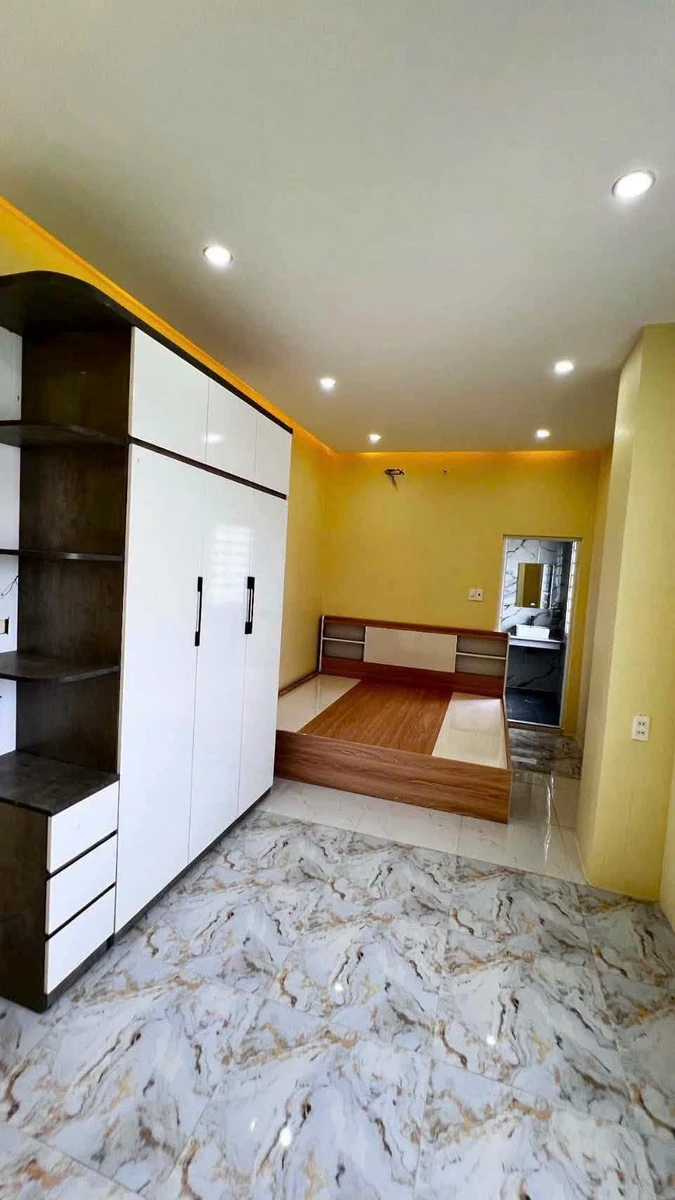Bán nhà 1 trệt 1 lầu 67.5m² Rạch Giá 1 tỷ 400 triệu - Ảnh thu nhỏ 4