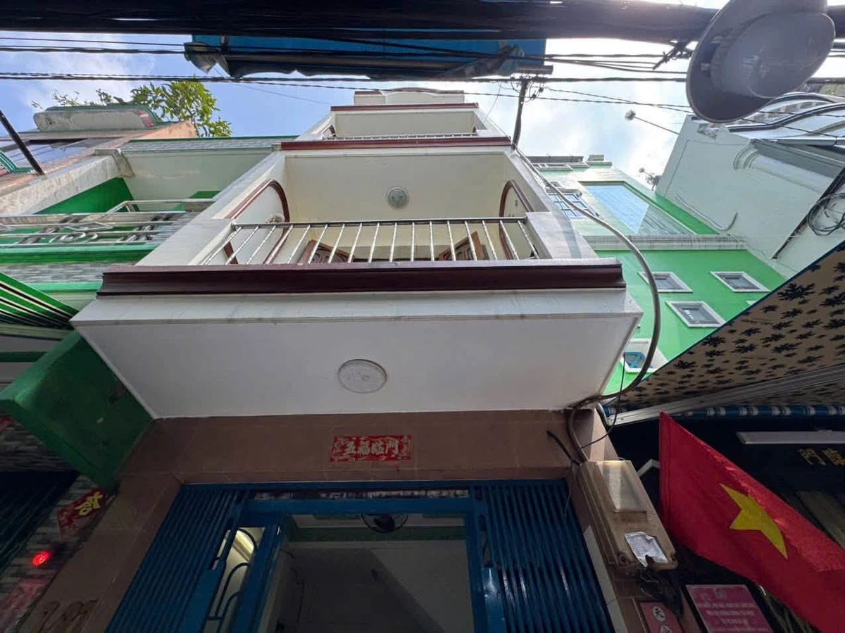 Bán nhà 4 tầng 27m² 3PN Quận 5, Hà Tôn Quyền, 5.75 tỷ - Ảnh 1