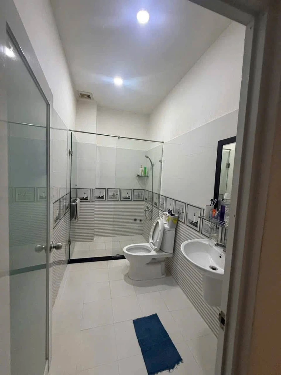 Bán nhà phố 141m² KDC 10 Mẫu, Bình Trưng, Quận 2, giá 14,9 tỷ - Ảnh thu nhỏ 3