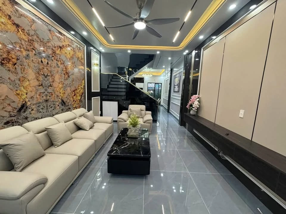 Bán nhà 3 tầng 82m2 gần chân cầu Kiến An, Hải Phòng, giá 3 tỷ - Ảnh thu nhỏ 2