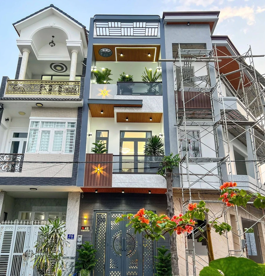 Bán nhà 3 tầng full nội thất 4x16m KDC Đại học Y Dược, Cần Thơ giá 6,799 tỷ - Ảnh 1
