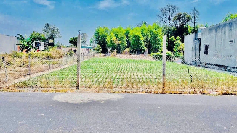 Bán đất 400m2 Phước Hải Khánh Hòa view núi, gần biển