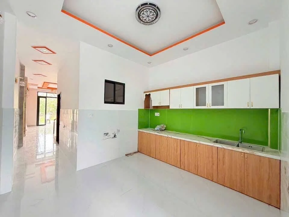 Bán nhà 3 phòng ngủ 93.3m² gần ngã tư Gia Bảo, Long An - Ảnh thu nhỏ 5