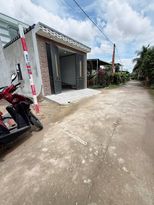 Nhà gác lửng 50m² 3PN Tây Ninh 1 tỷ 429 triệu