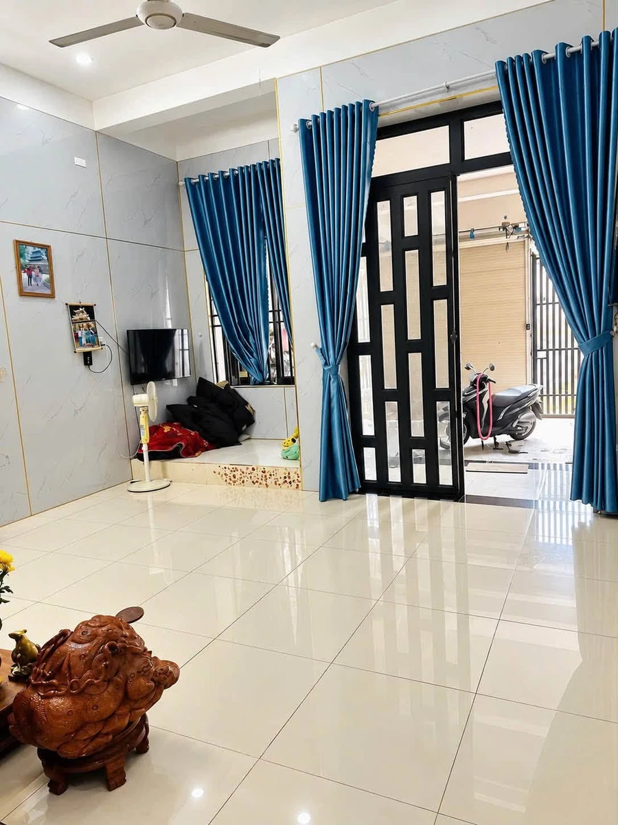 Cho thuê nhà nguyên căn 4PN Tân Hiệp 125m² - Ảnh thu nhỏ 2