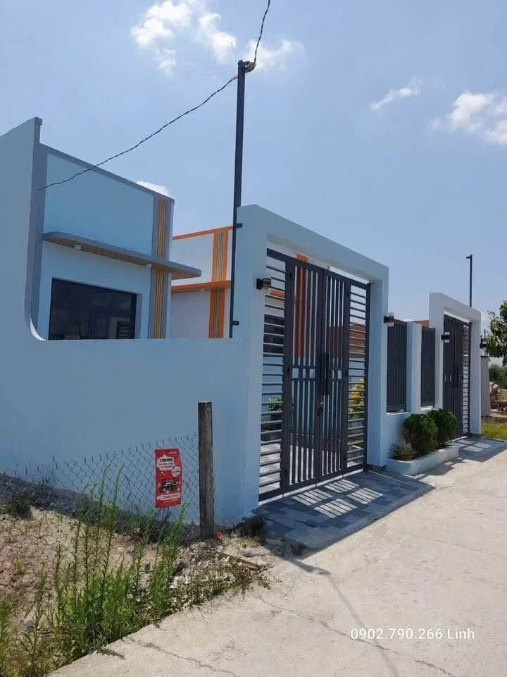 Bán nhà 150m2 có 3PN, 4WC tại Long Khê, Rạch Kiến - Ảnh 1