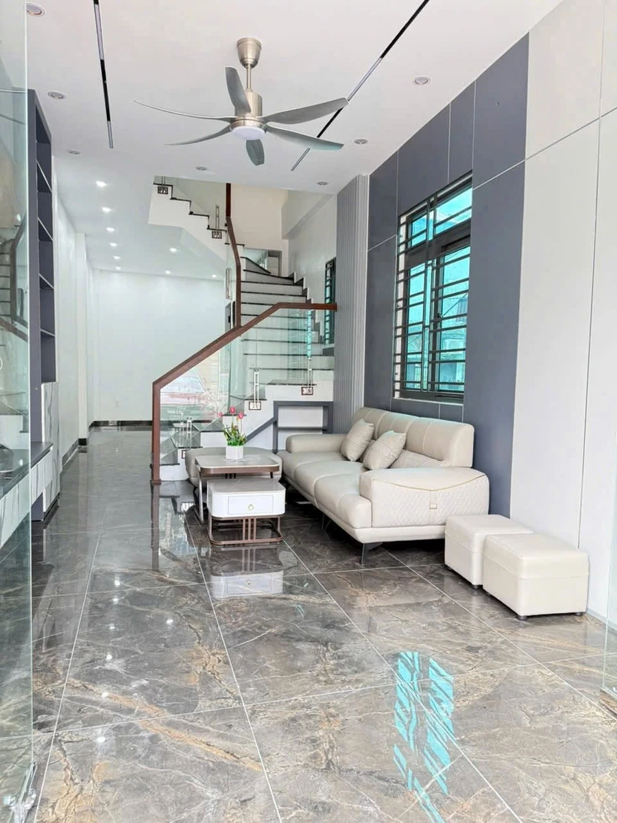 Bán nhà phố góc 3 tầng mặt phố 47m² Hải Dương 3,5 tỷ - Ảnh thu nhỏ 2