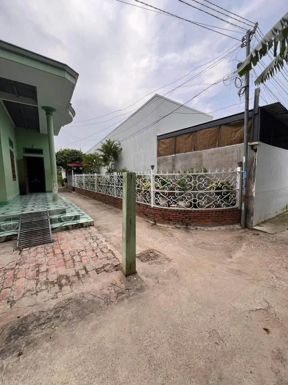 Nhà bán 2 mặt tiền 100m² Phan Thiết 800 triệu - Ảnh 1