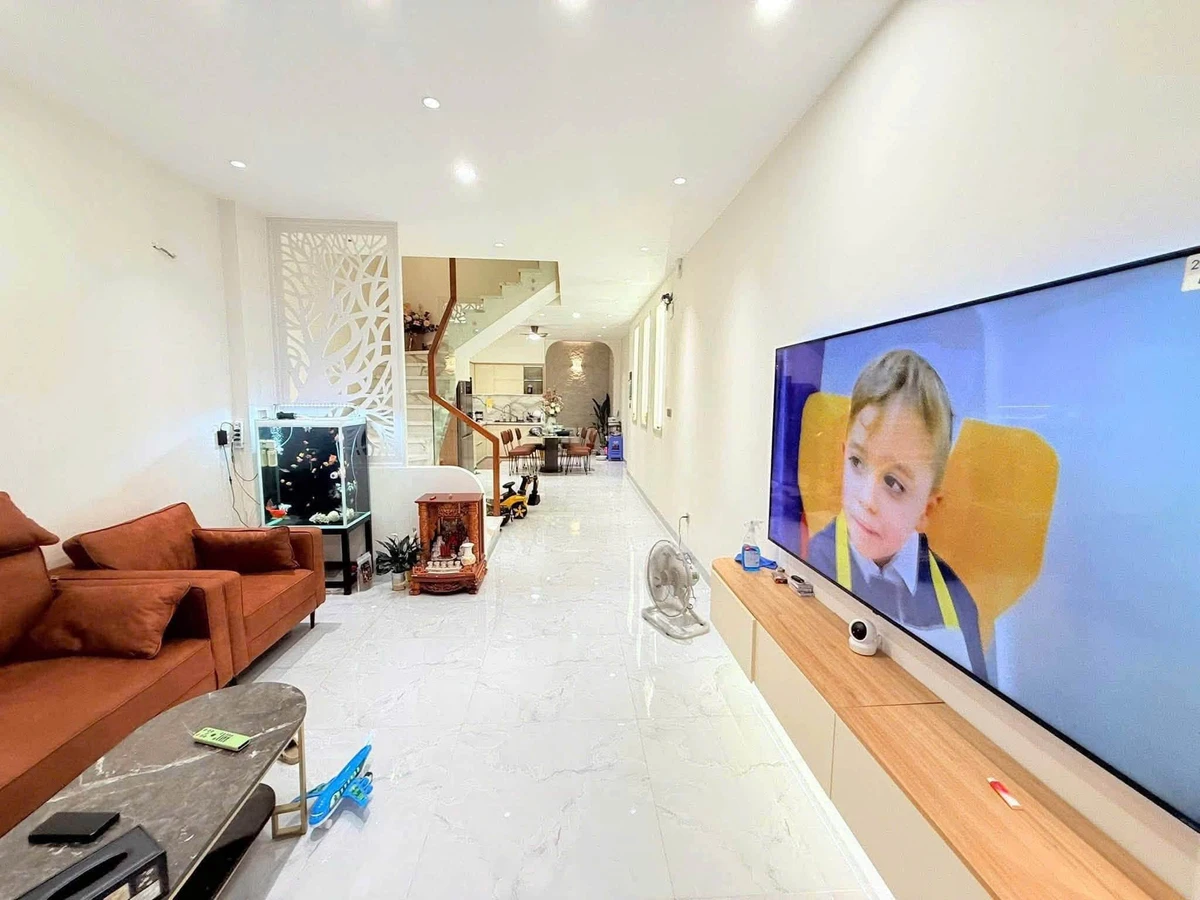 Bán nhà 1 trệt 2 lầu 3PN 80m² Phường 8 Vũng Tàu 7 tỷ 850 - Ảnh thu nhỏ 3