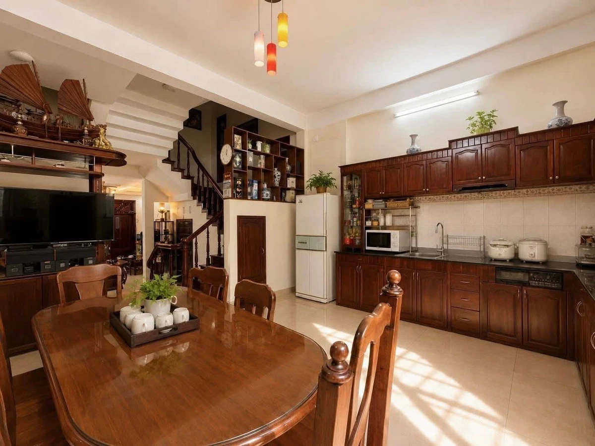 Bán nhà hẻm mặt tiền Cách Mạng Tháng Tám, Quận 3, 98m2, 24.5 tỷ - Ảnh thu nhỏ 4