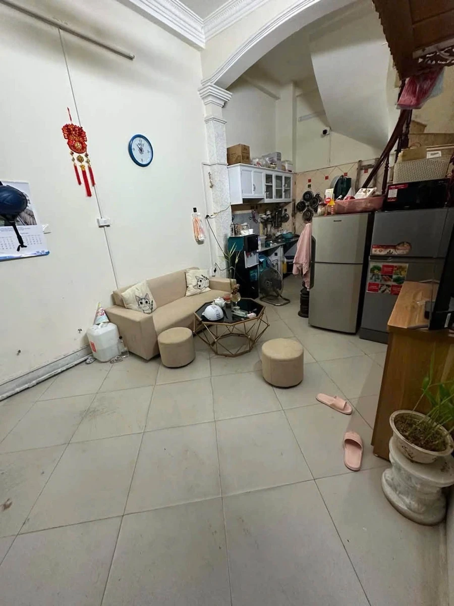 Bán nhà 26m2 4 tầng mặt tiền 3.5m Đống Đa chưa đến 4 tỷ - Ảnh thu nhỏ 3