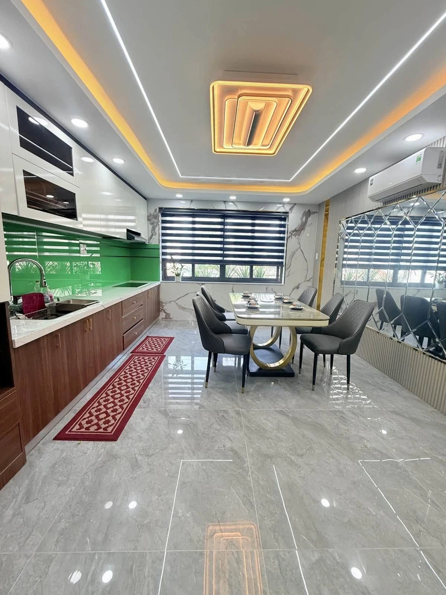 Bán nhà 6 tầng BTCT 66m2 có thang máy, full nội thất, Thới An 13, Quận 12 - 8,8 tỷ - Ảnh thu nhỏ 4