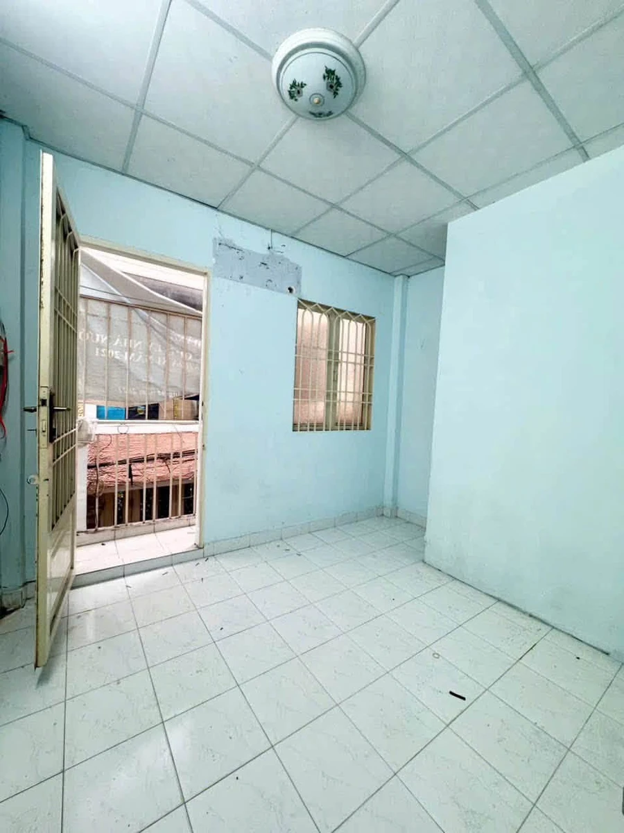 Bán nhà hẻm Bùi Đình Túy, Bình Thạnh, 14m2, trệt 2 lầu, 2PN, nhỉnh 2 tỷ - Ảnh thu nhỏ 4
