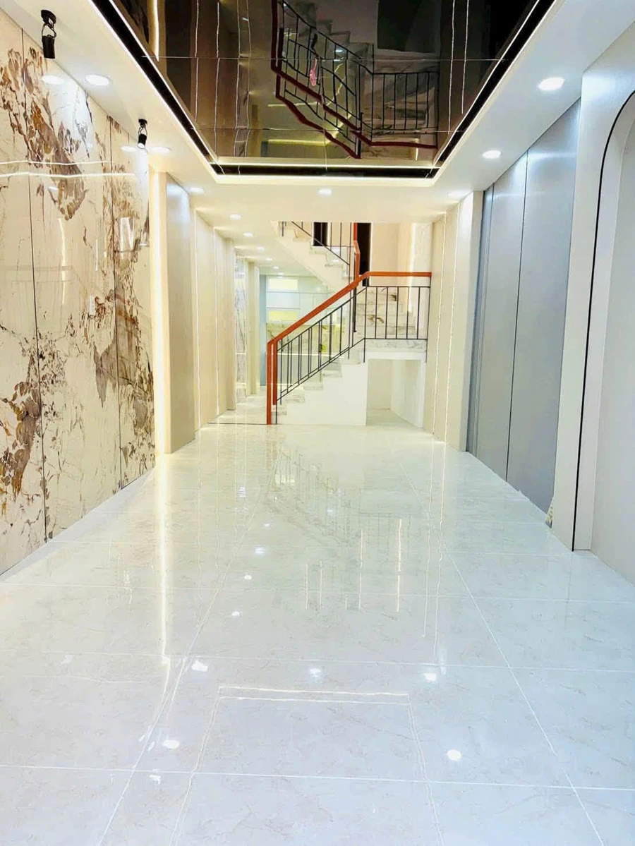 Bán nhà 2 tầng nở hậu 67,9m² 3PN đường Nguyễn Duy, Quận 8, giá 5,35 tỷ - Ảnh thu nhỏ 2