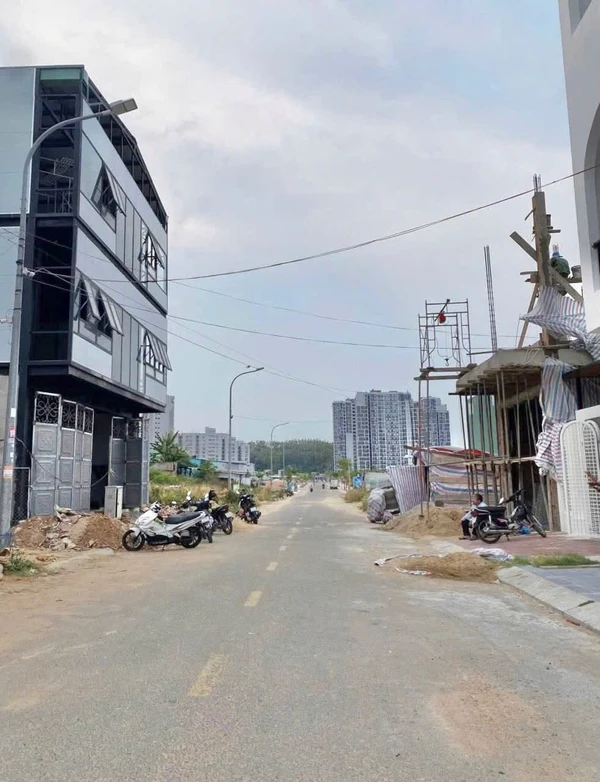 Bán đất 1272m² 2 mặt tiền Xã Thuận Hoà, Bình Chánh 330 triệu picachu