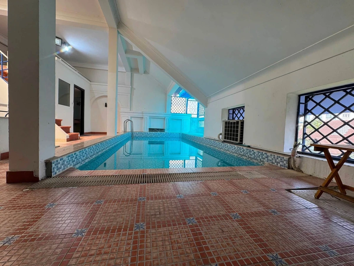 Bán biệt thự góc 2 mặt tiền ngang 10m, 140m2 đường Nguyễn Văn Hưởng, Thảo Điền - Ảnh 1