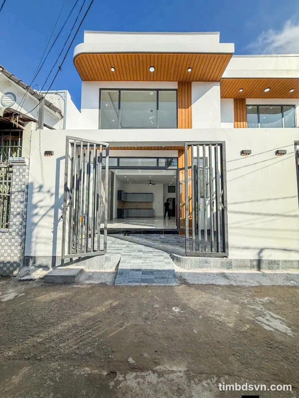 Bán nhà phố 83m2 hẻm Hoàng Quốc Việt từ 2.79 tỷ Quận 5