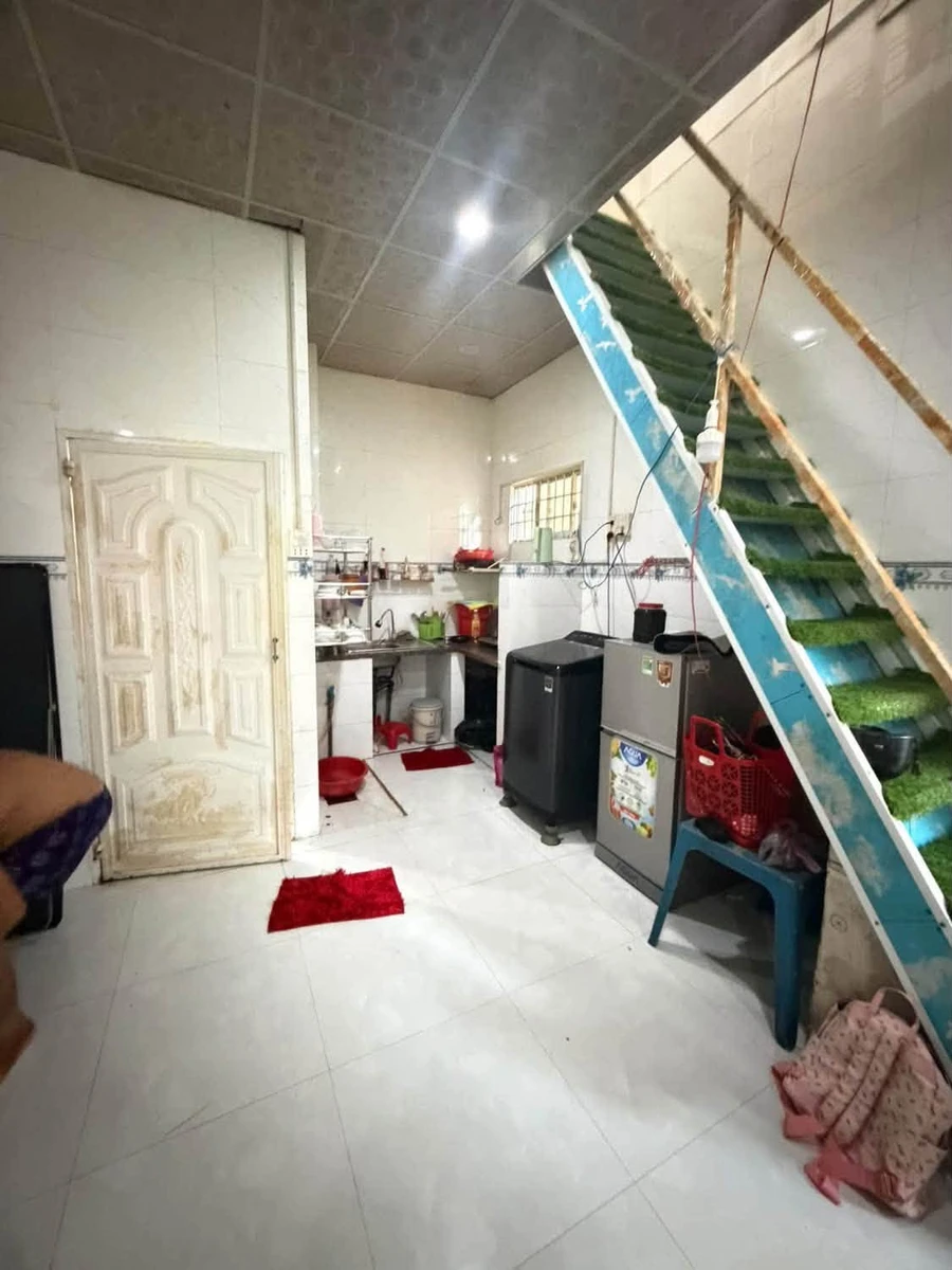 Bán nhà lầu 70m² Hoa Lăm Đức Long 550 triệu - Ảnh thu nhỏ 4