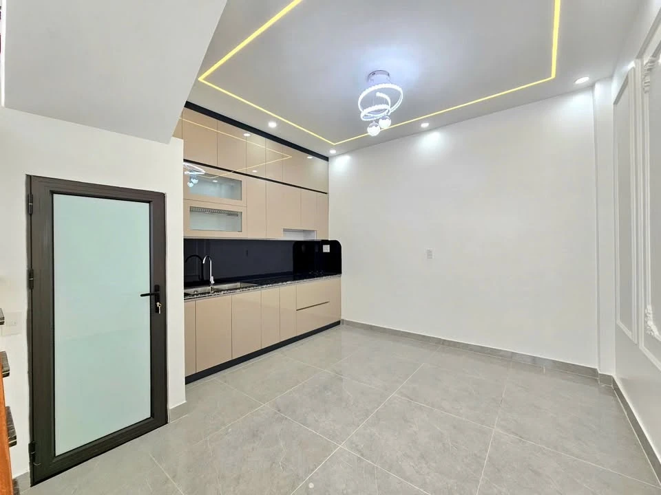 Bán nhà 3 tầng 40m2, 3 phòng ngủ, Tôn Đức Thắng, Quận 1 - Ảnh thu nhỏ 3