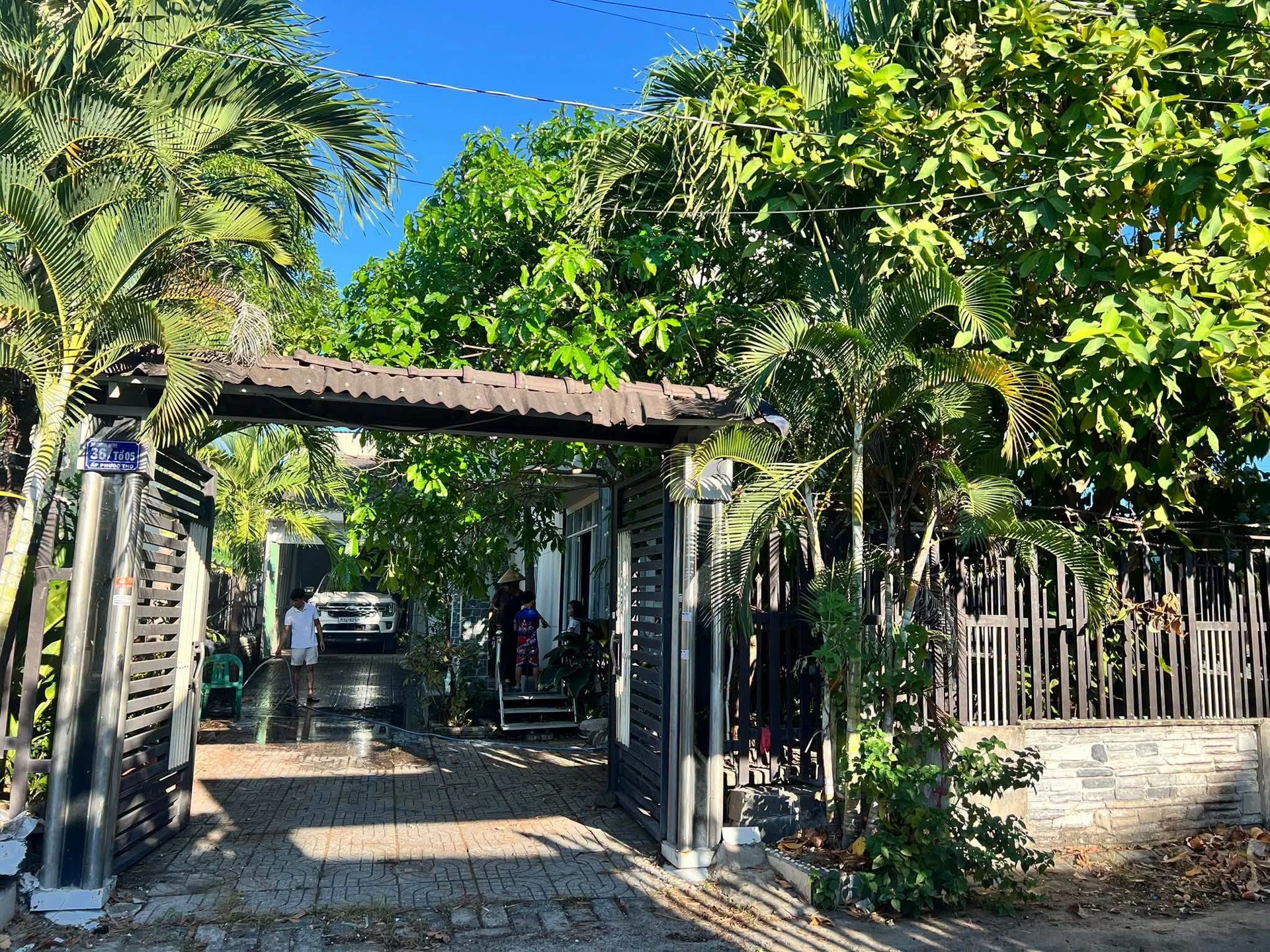Bán nhà vườn Long Hải 250m² gần biển, giá 3 tỷ 850 triệu - Ảnh 1