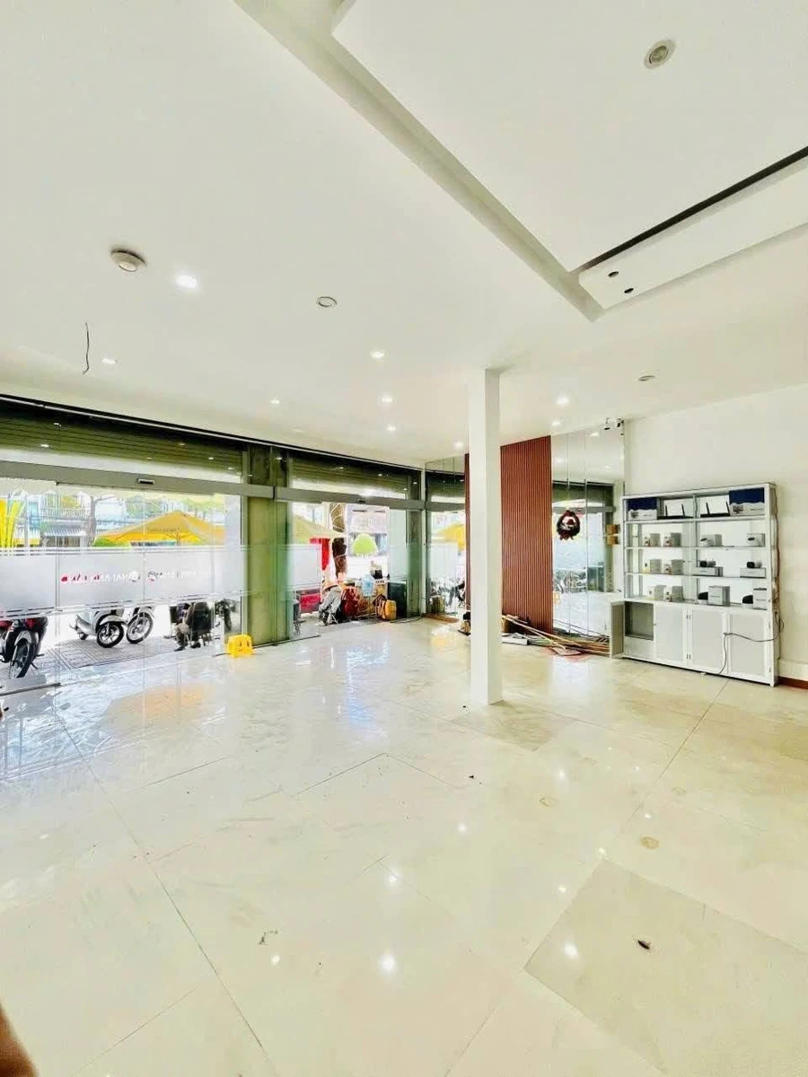 Bán nhà mặt tiền Trần Phú 96m² 12.5 tỷ Quận 10 - Ảnh thu nhỏ 3