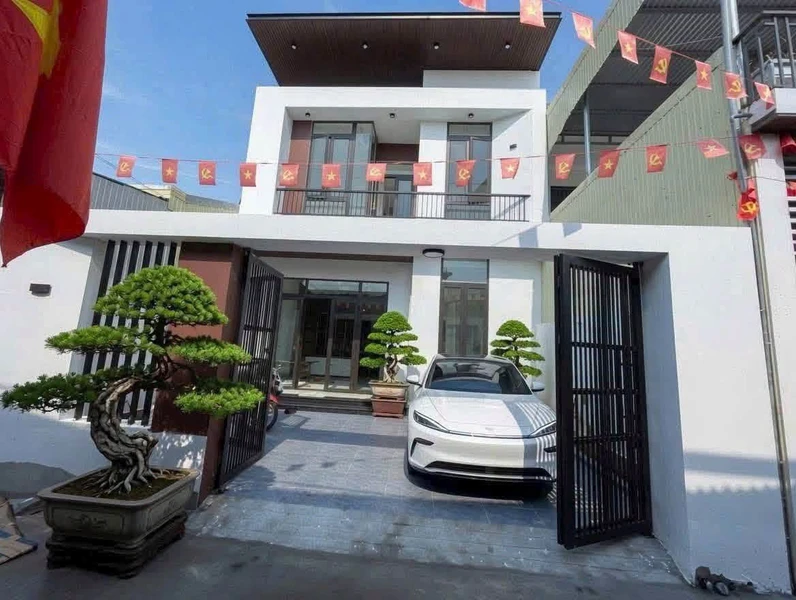 Bán nhà 3 PN 96m² Quảng Ngãi 2.2 tỷ