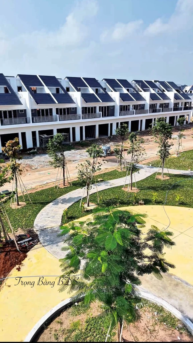 Nhà phố kinh doanh 130m2, Thành Phố Mới Bình Dương, 5.37 tỷ - Ảnh thu nhỏ 2