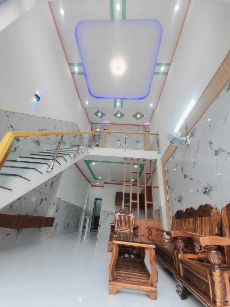 Bán nhà 60m² 3 phòng ngủ Bình Chuẩn 1,579 tỷ - Ảnh 1
