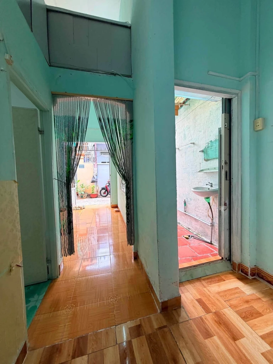 Bán nhà hẻm 45m2 Trương Công Định, Quận 7, giá 3.65 tỷ - Ảnh thu nhỏ 4