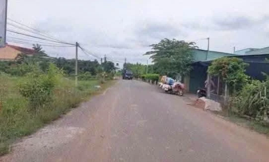 Bán đất mặt tiền 100m² Nguyễn Văn Nhâm, Tân An, Long An - Ảnh 1