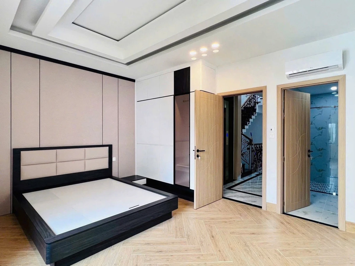 Bán nhà tân cổ điển 3 tầng 100m² Hà Quang 2 11.9 tỷ - Ảnh thu nhỏ 2
