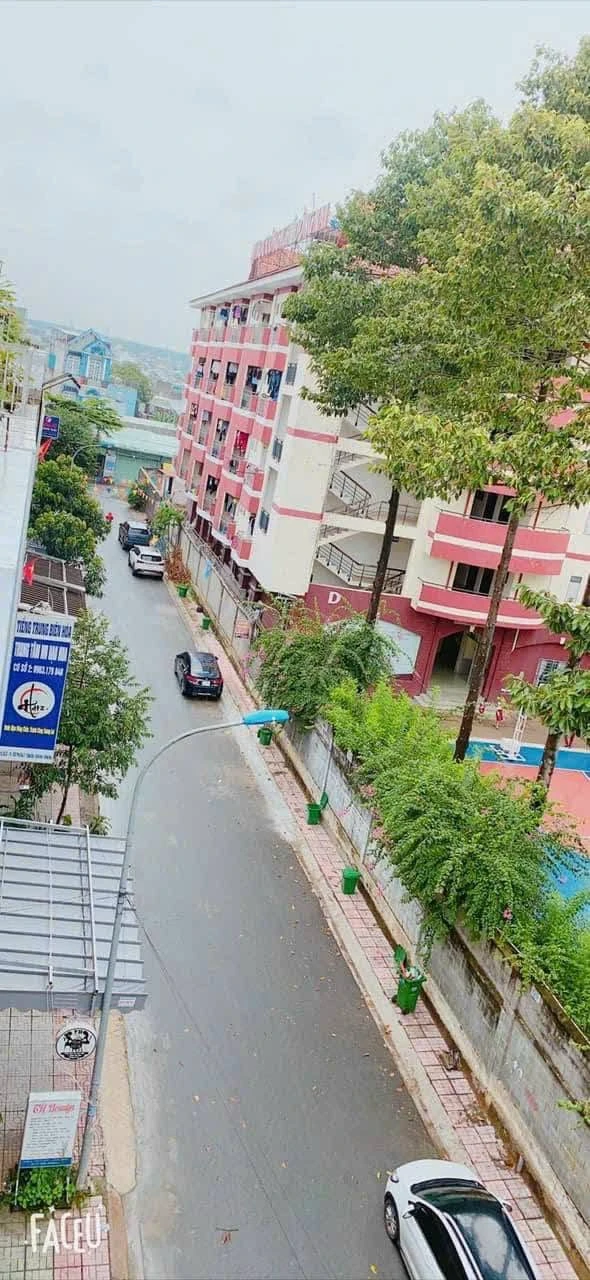 Bán shophouse Phú Gia 2, 250m², Biên Hòa, 7.6 tỷ - Ảnh 1