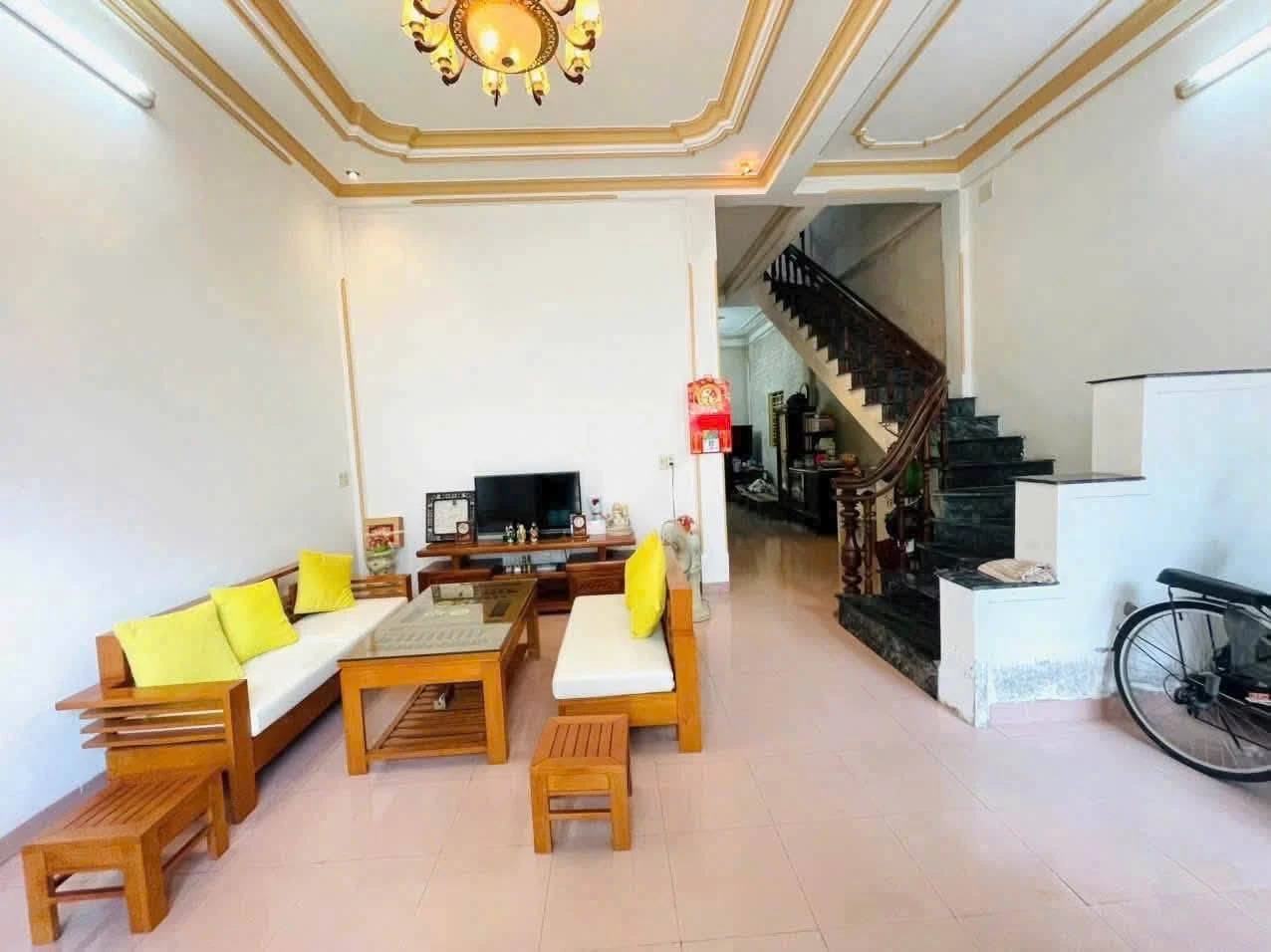 Bán nhà 2 tầng 4 phòng ngủ, 203.5m² trung tâm Huế - Ảnh 1