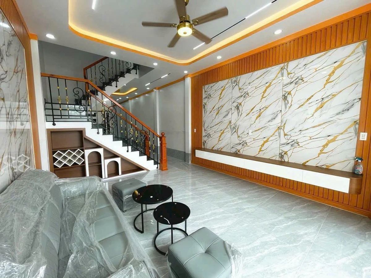Bán nhà mặt tiền Đức Hòa Tây Ninh, 3PN, 103m², 2 tỷ 850 triệu - Ảnh thu nhỏ 4