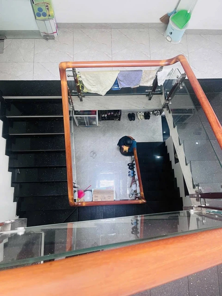 Bán nhà 3 tầng 84m² mặt tiền KDC D2D Biên Hòa 8,379 tỷ - Ảnh thu nhỏ 5